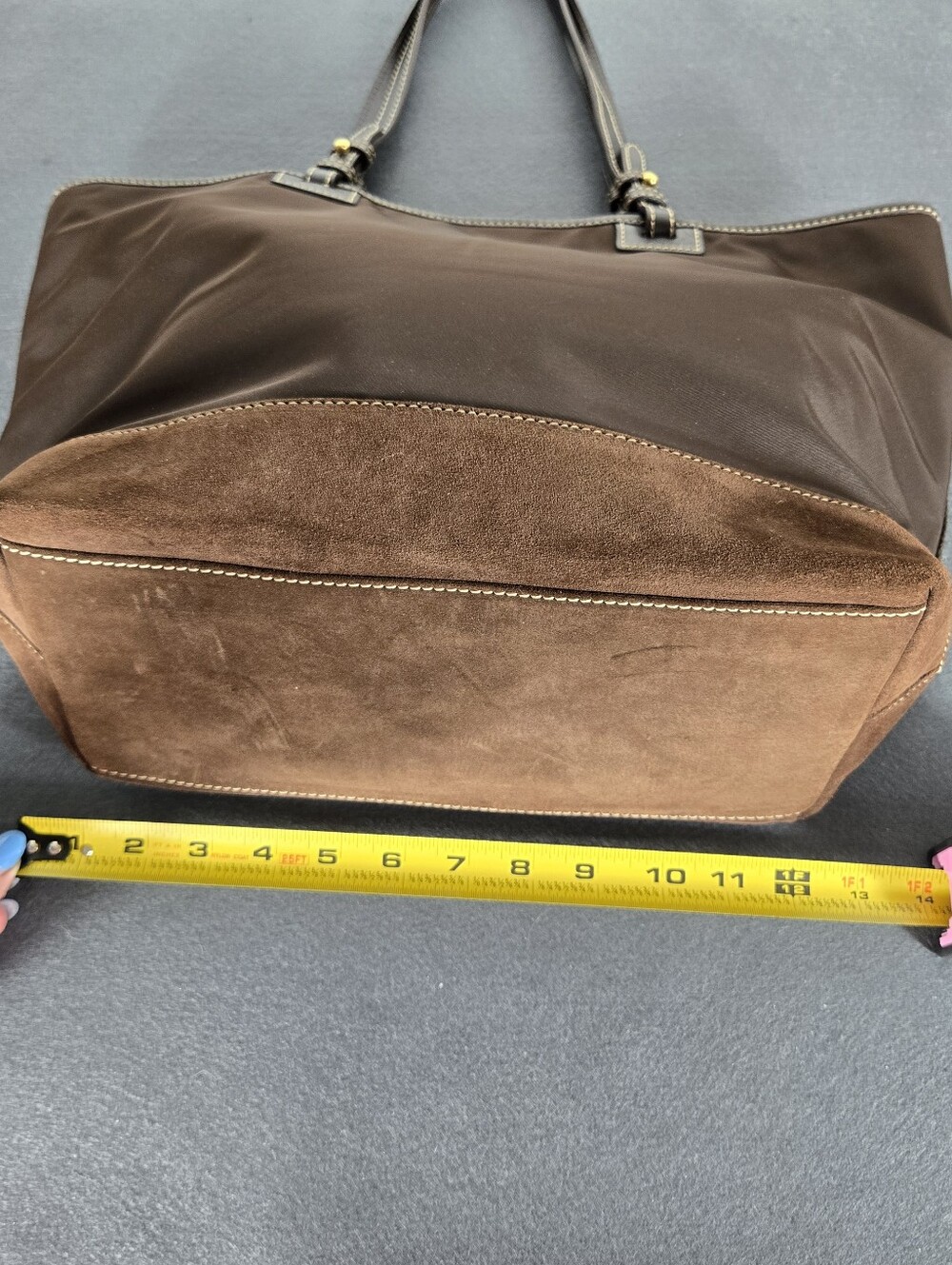 Dooney & Bourke Brown Tote with Duck And Pink Interior - Picture 10 of 12
